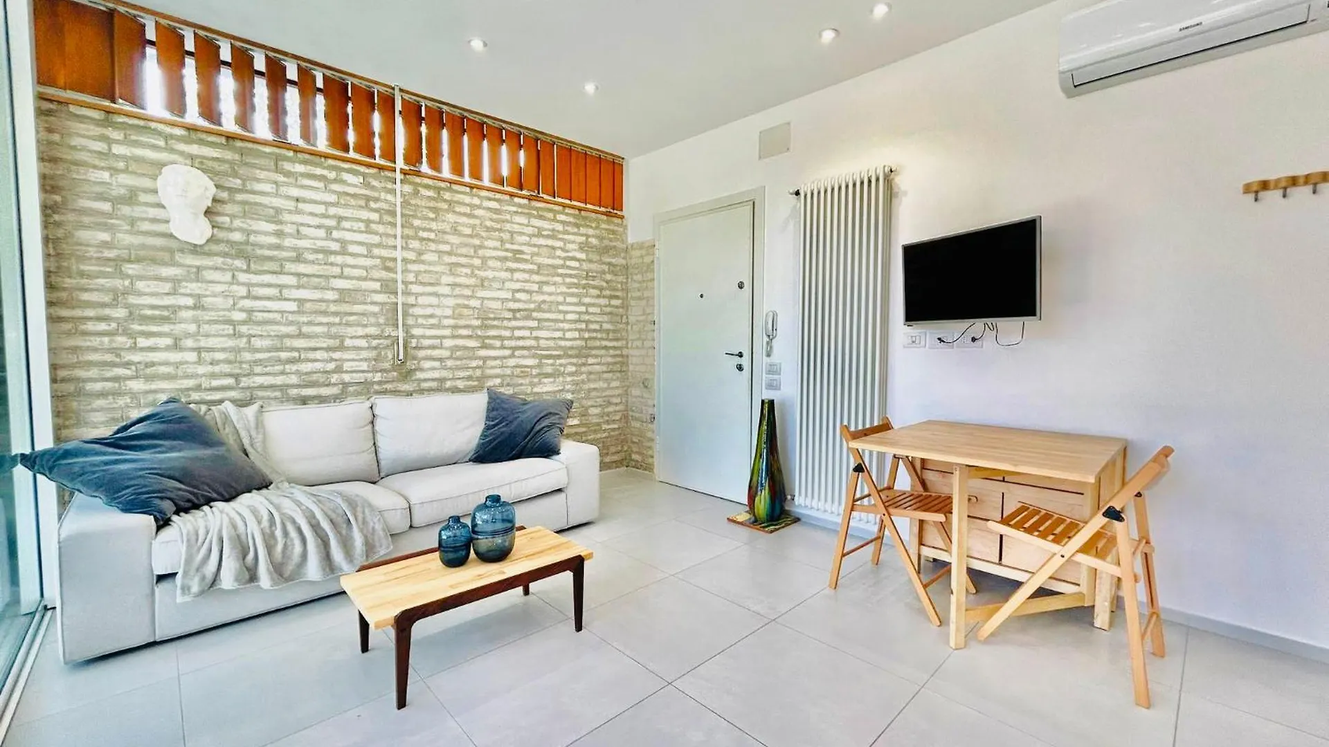 Filzi-Flexrent Abissinia Apartment Riccione